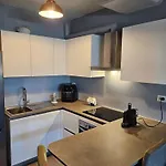 Lägenhet Two Bedrooms With Terrace