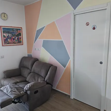 Two Bedrooms With Terrace Appartement *