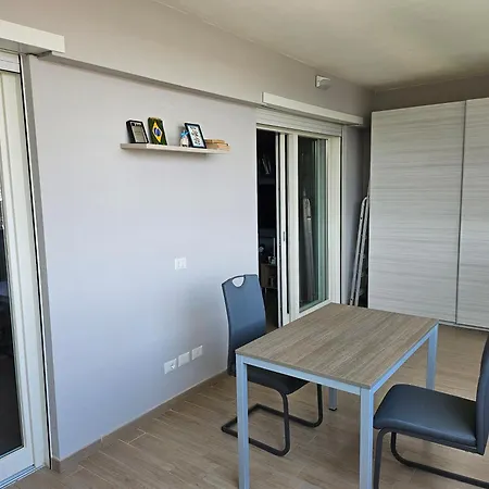 Appartement Two Bedrooms With Terrace *