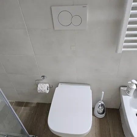 Appartement Two Bedrooms With Terrace Rome